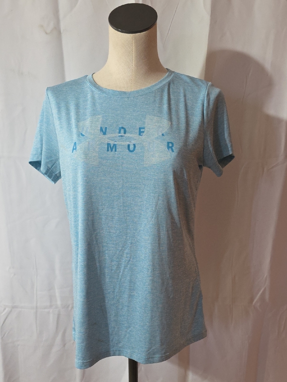 Under Armour Women's Heather Sky Blue Athletic Tee